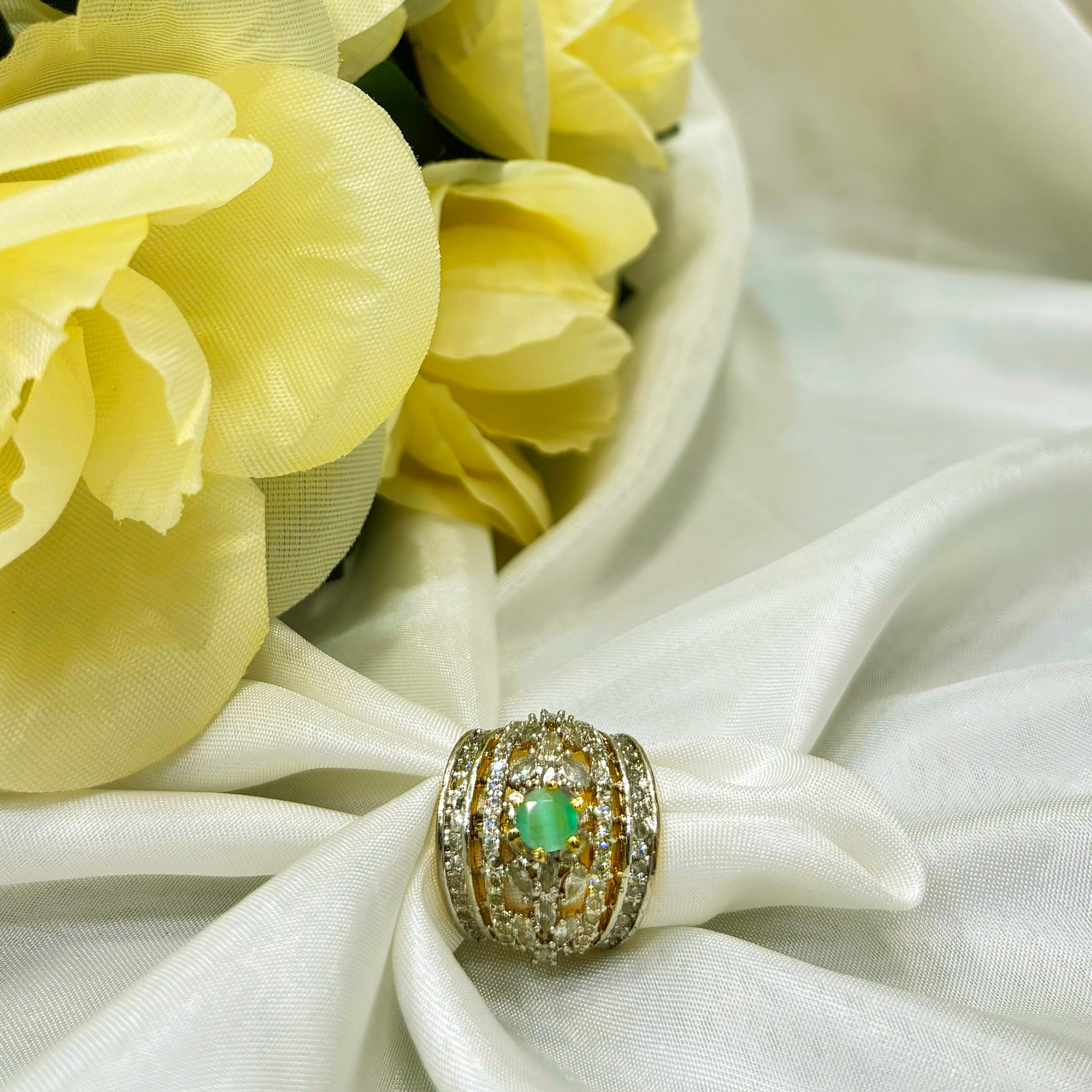 Elegant Crown Ring Set 👑✨ (RG013)