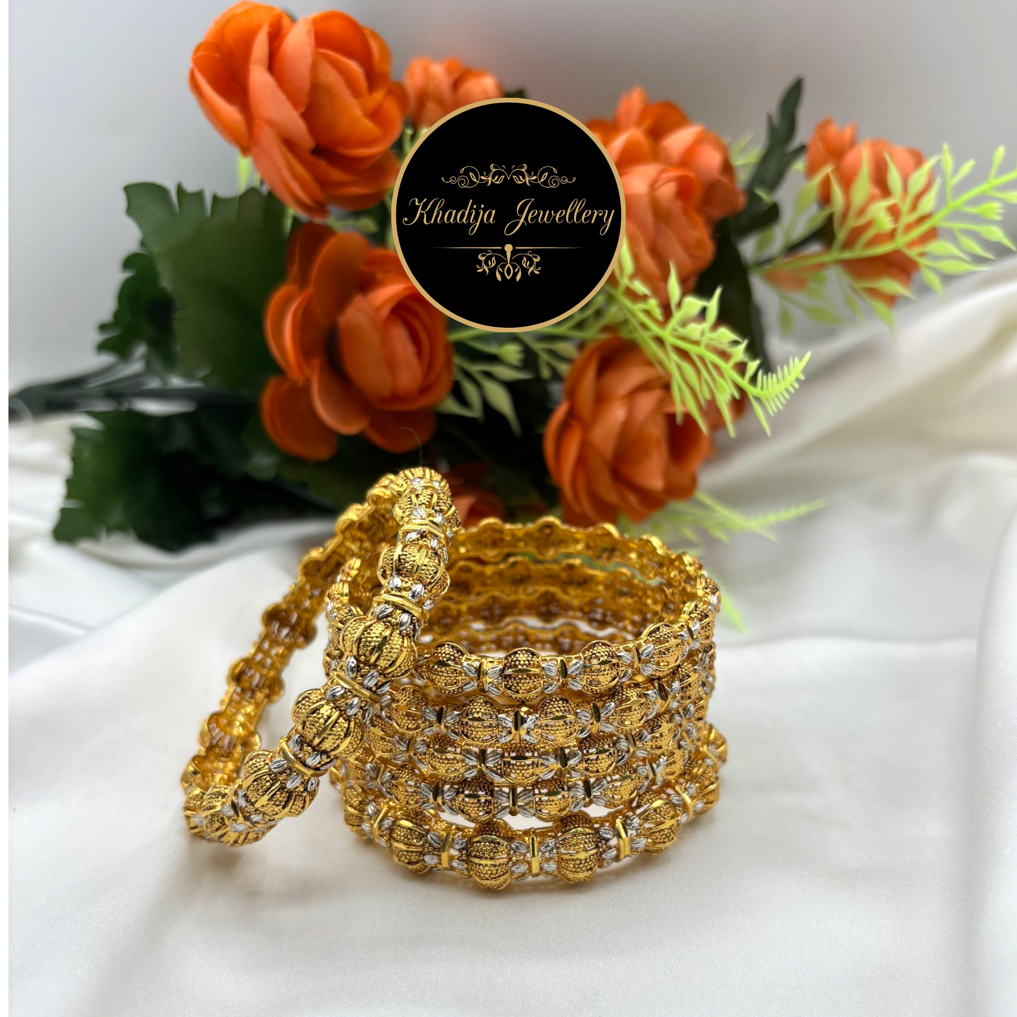 ✨️Elegant Gold & Silver Textured Bangles – Set of 6 pc with Gold plated ✨️ (BGAZ86)