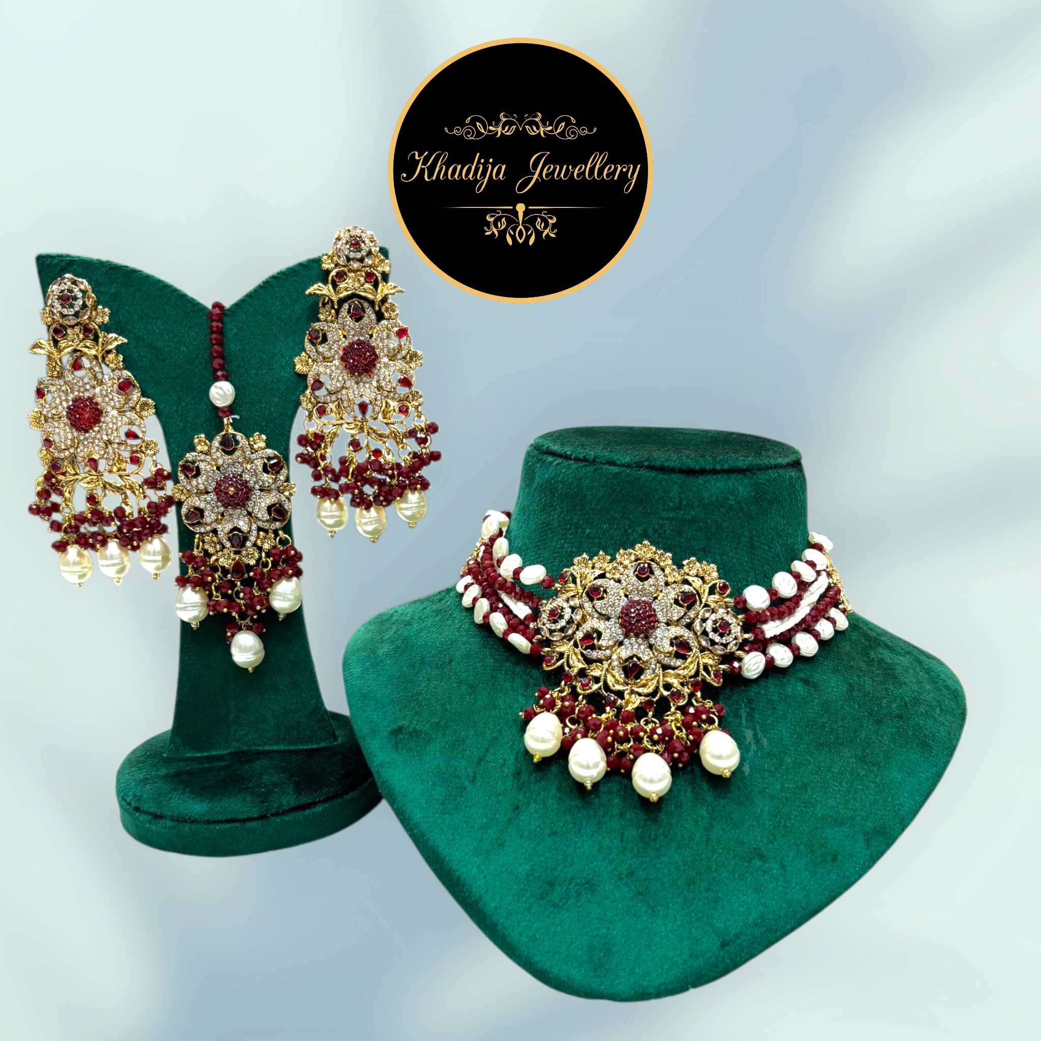 ✨Royal Charm Choker Set – Traditional Elegance
(Az00100)