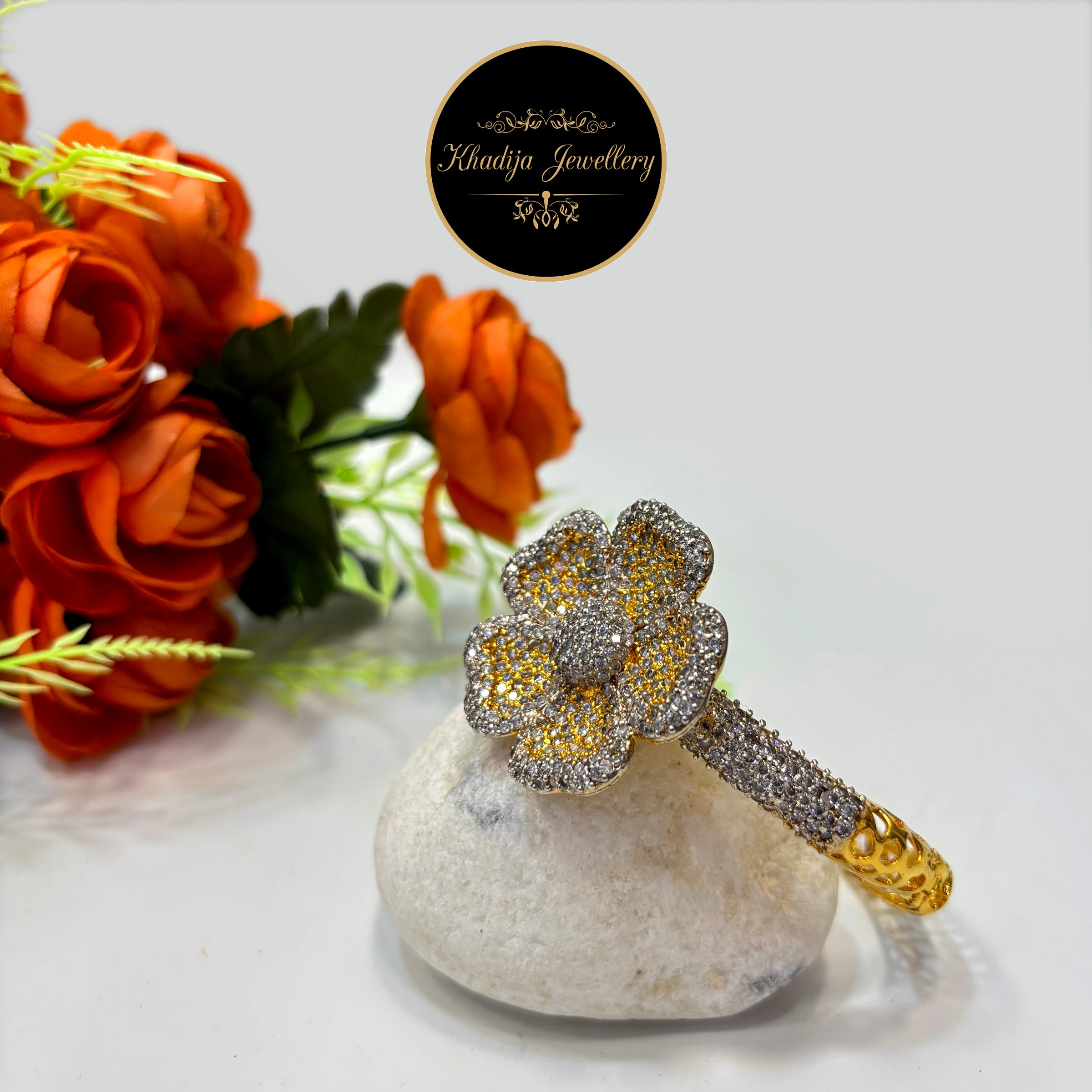 Flower diamond Designer- Bracelet with Diamond  (Az58)