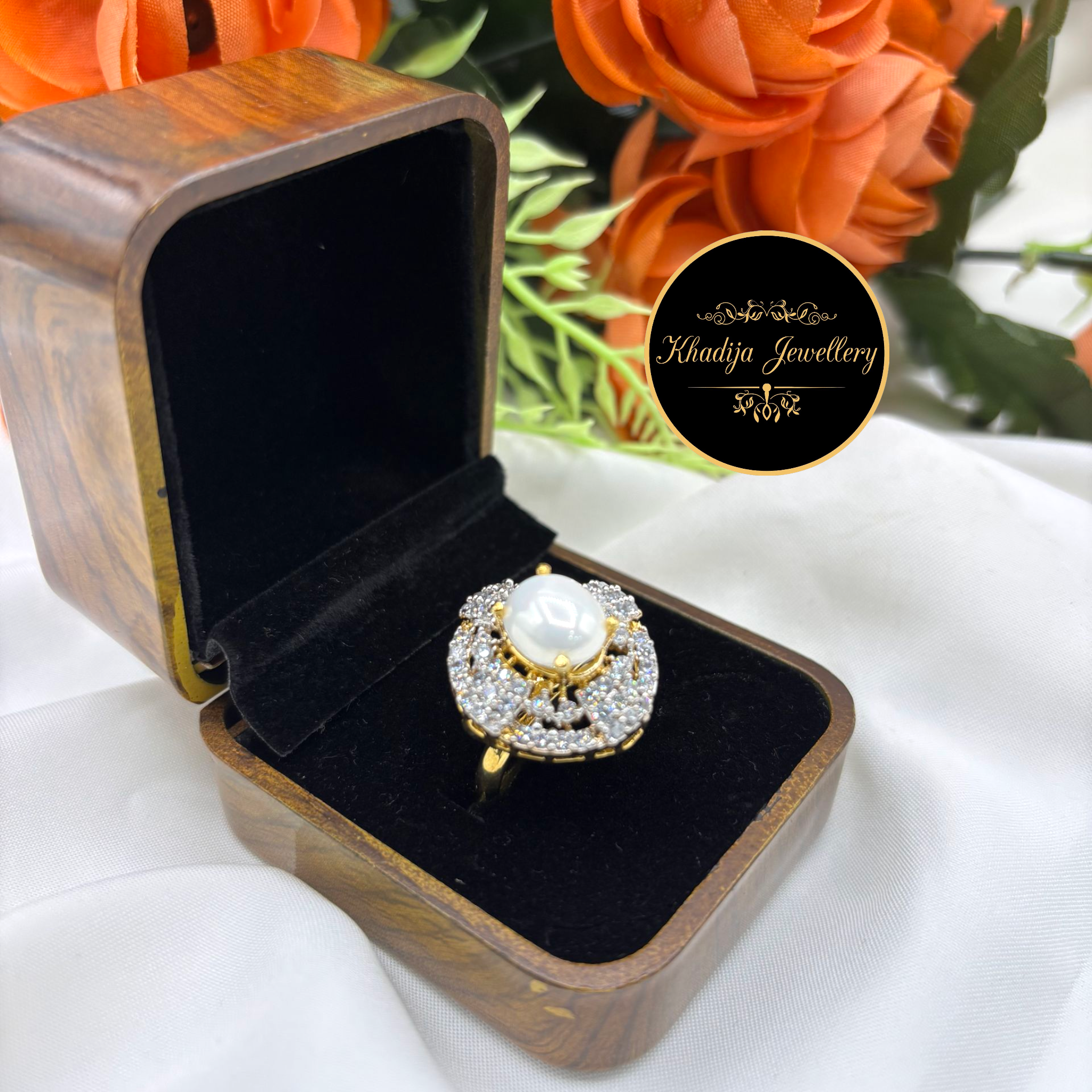 Elegant Pearl & Crystal Flower Ring  (SDR1005)