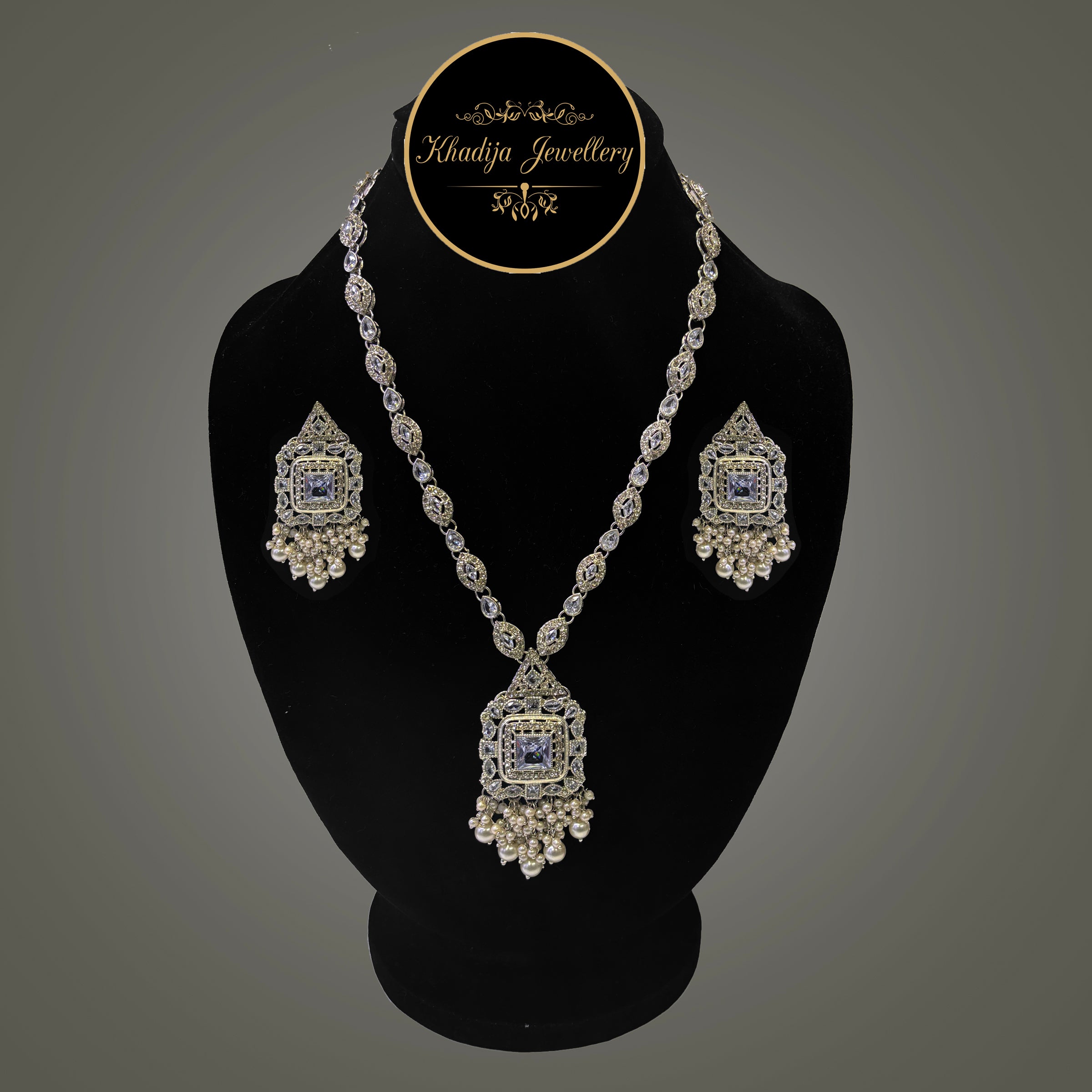Sofiya  Mala Set SFM 025
