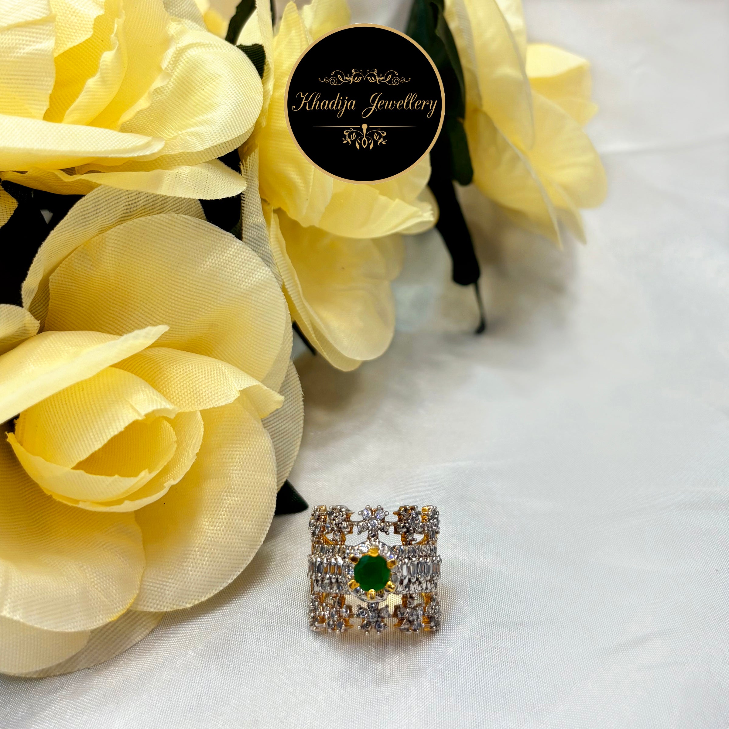 Crown Ring With Diamonds 💎 (RG0012)