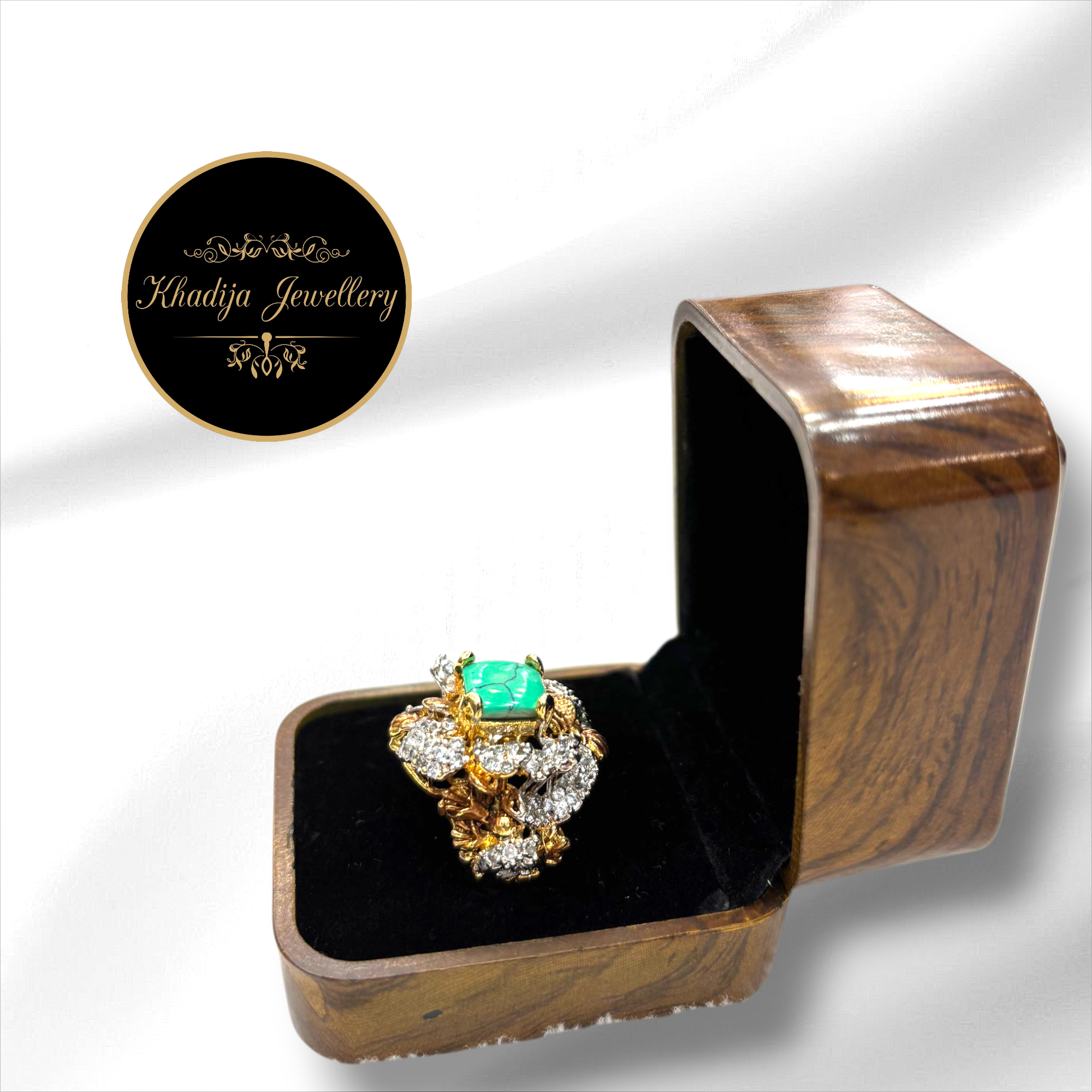 Emerald Blossom Luxury Ring – Gold Finish with CZ Diamonds (RG0016)