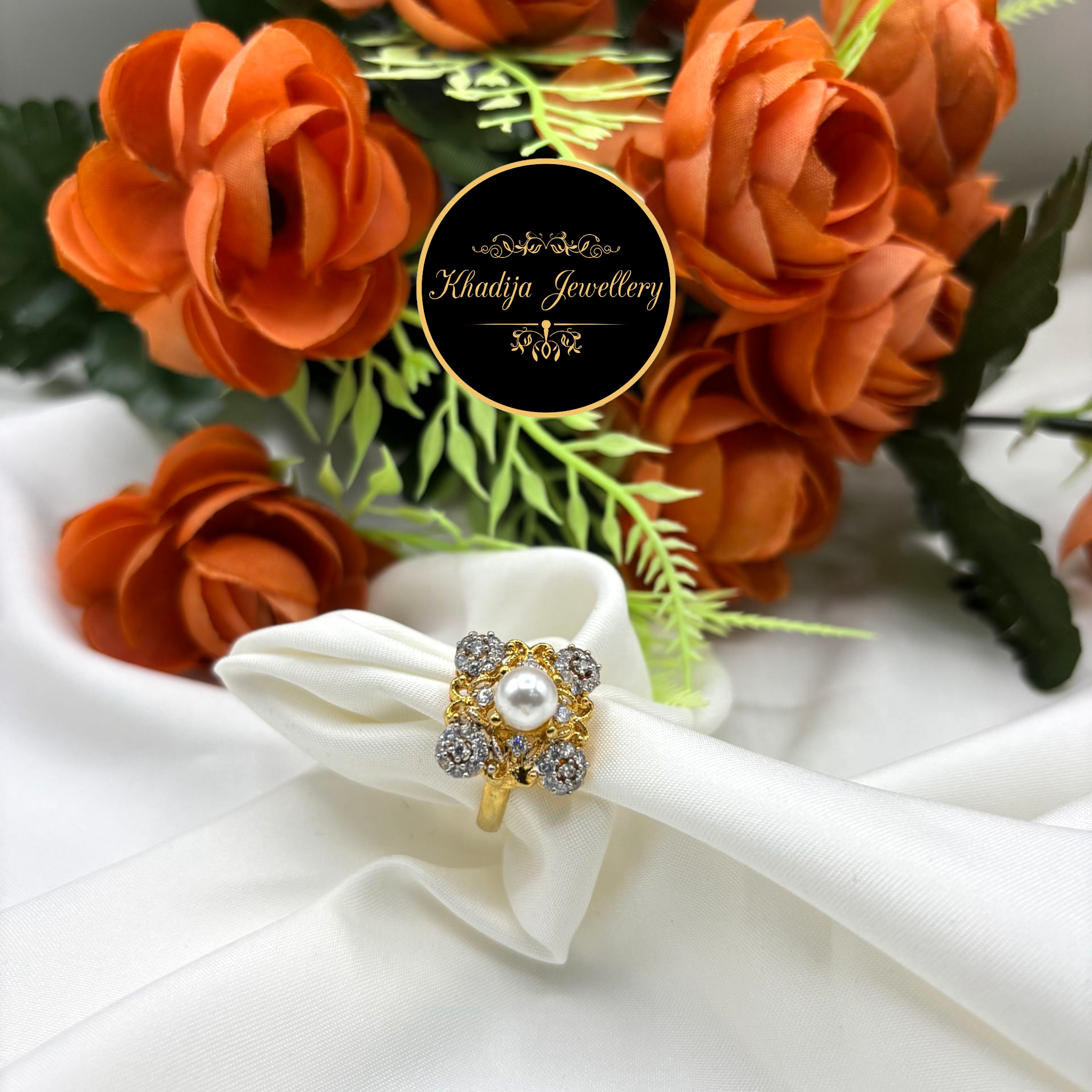Elegant Pearl & Crystal Flower Ring  (SDR1006)